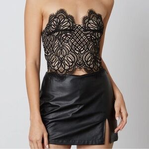 Cotton Candy LA Black Lace Corset. Size Small